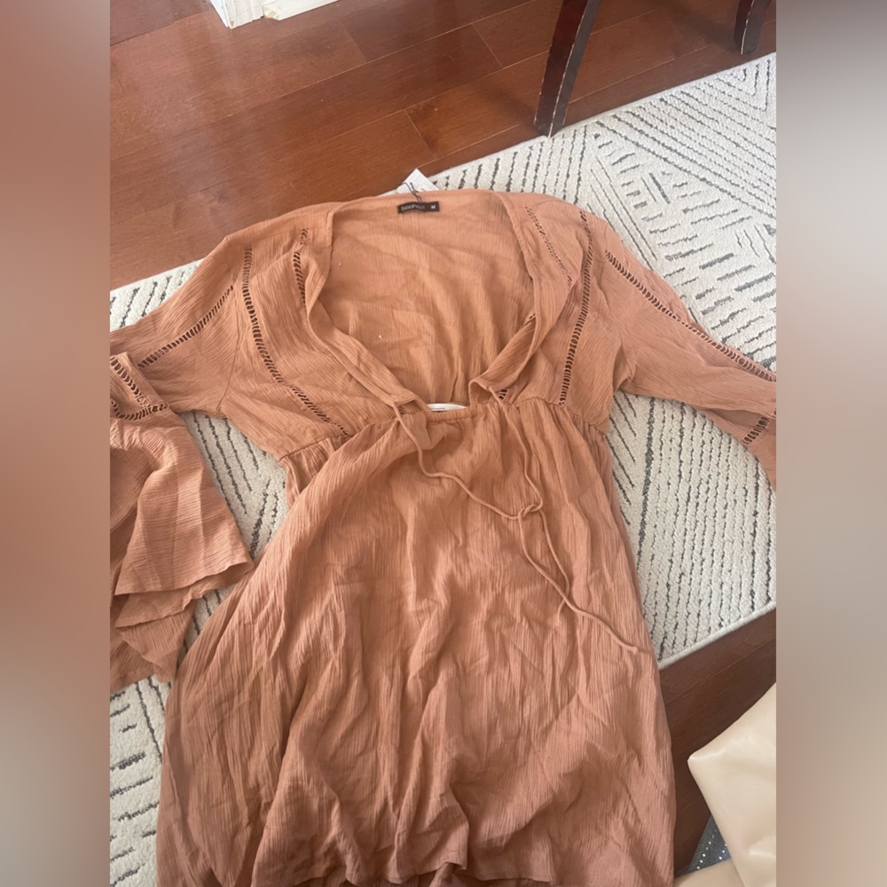 BOOHOO DRESS